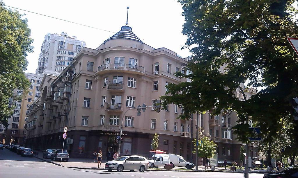 Отель Belokorichi Киев Экстерьер фото